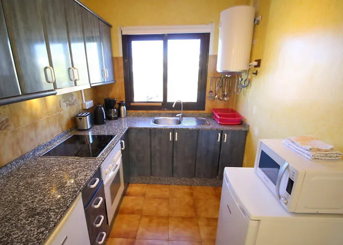 App 8a - Sonniger Balkon, Sehr Ruhig, 180 Cm Bett, 100 M Zum Apartment