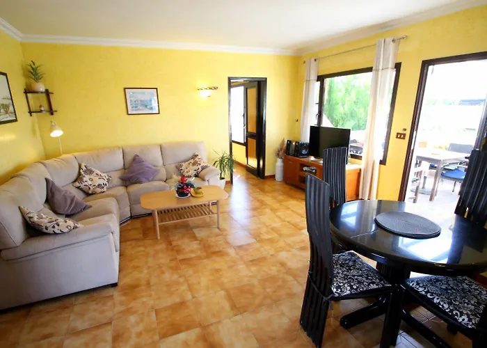 Apartment App 8a - Sonniger Balkon, Sehr Ruhig, 180 Cm Bett, 100 M Zum